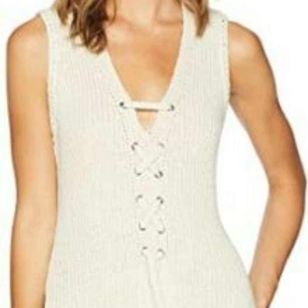 Cupcakes & Cashmere Sweater Vest : Size Med